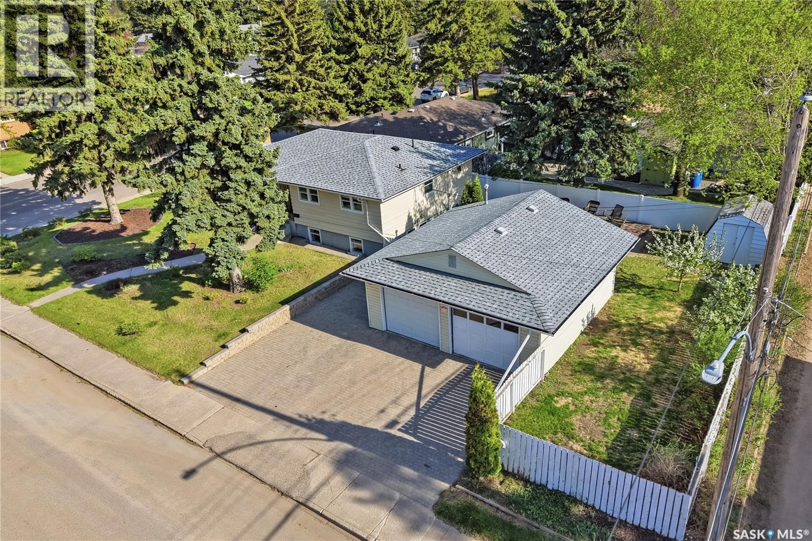 2102 Cumberland AVENUE S - 47