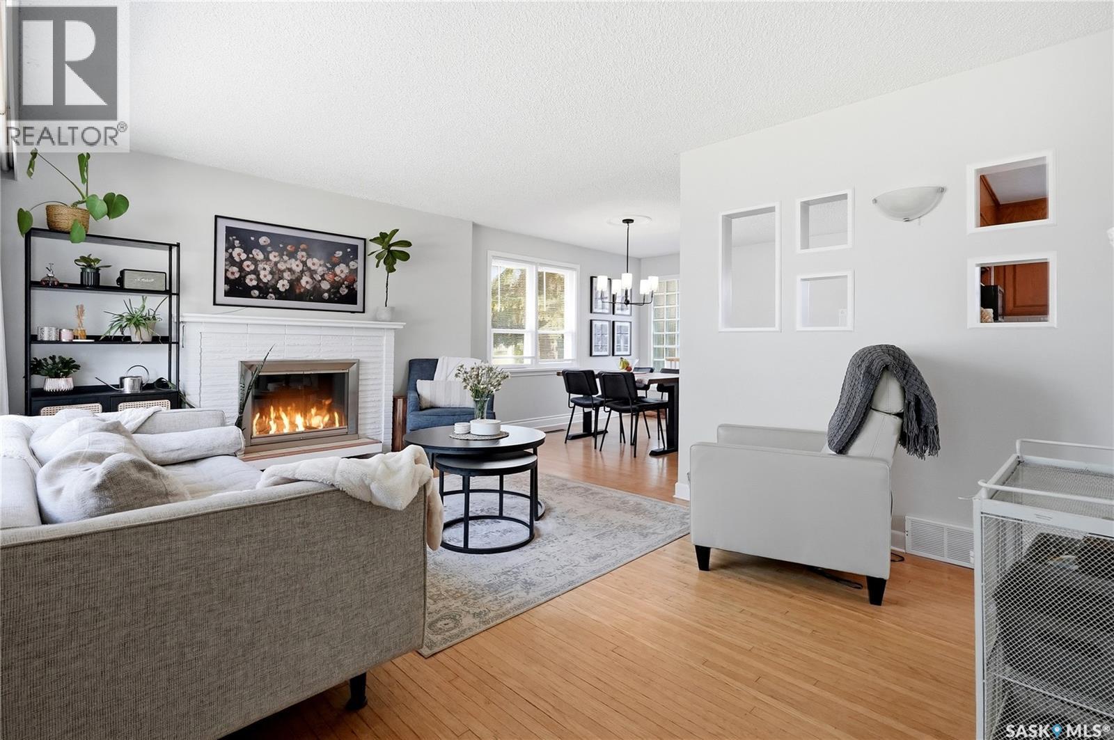 2102 Cumberland AVENUE S - 5