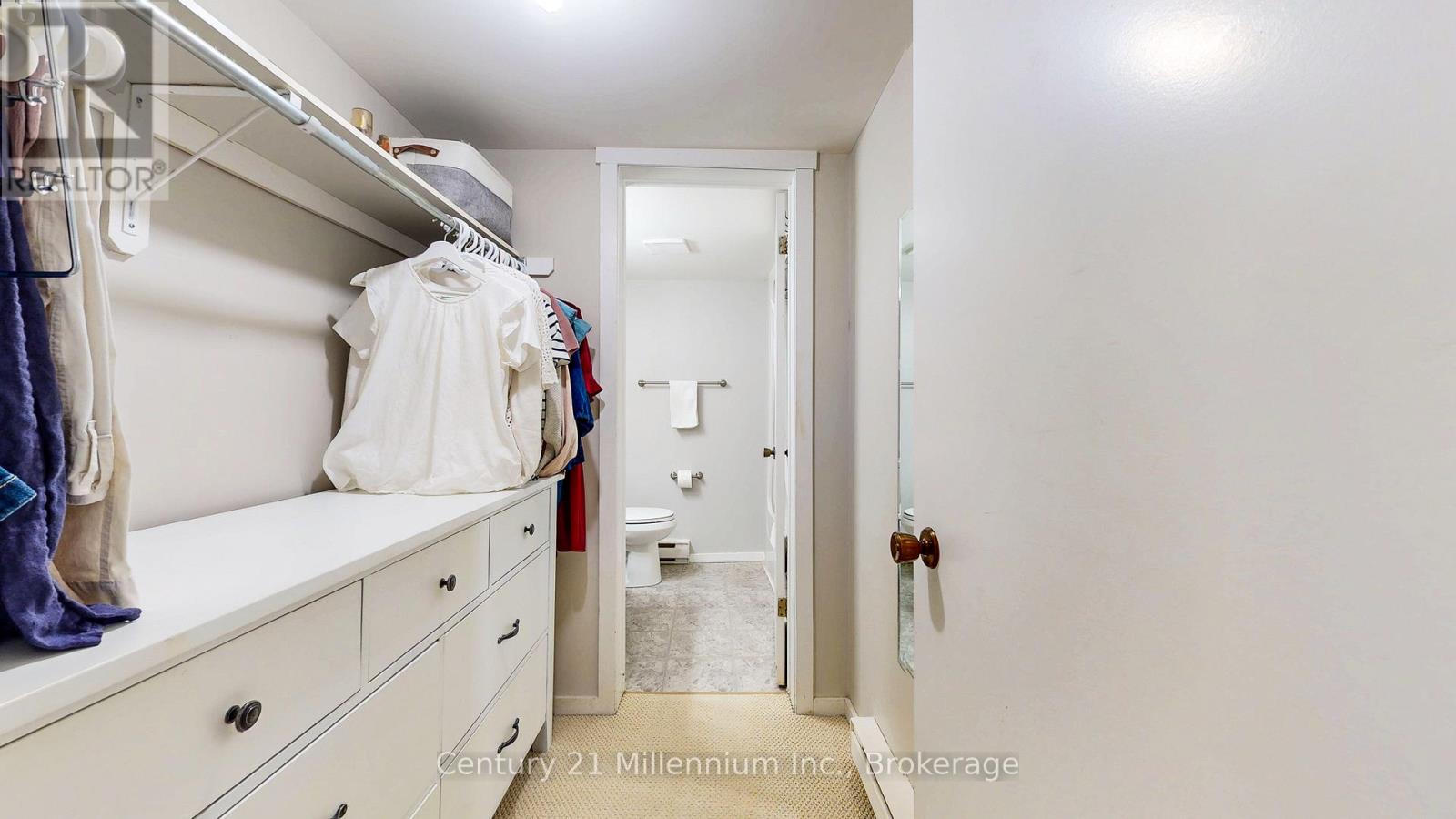 #98 23 DAWSON DRIVE - 27