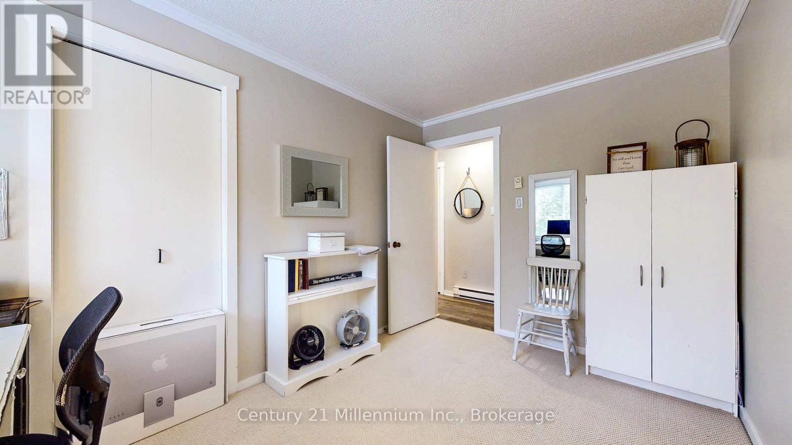 #98 23 DAWSON DRIVE - 34