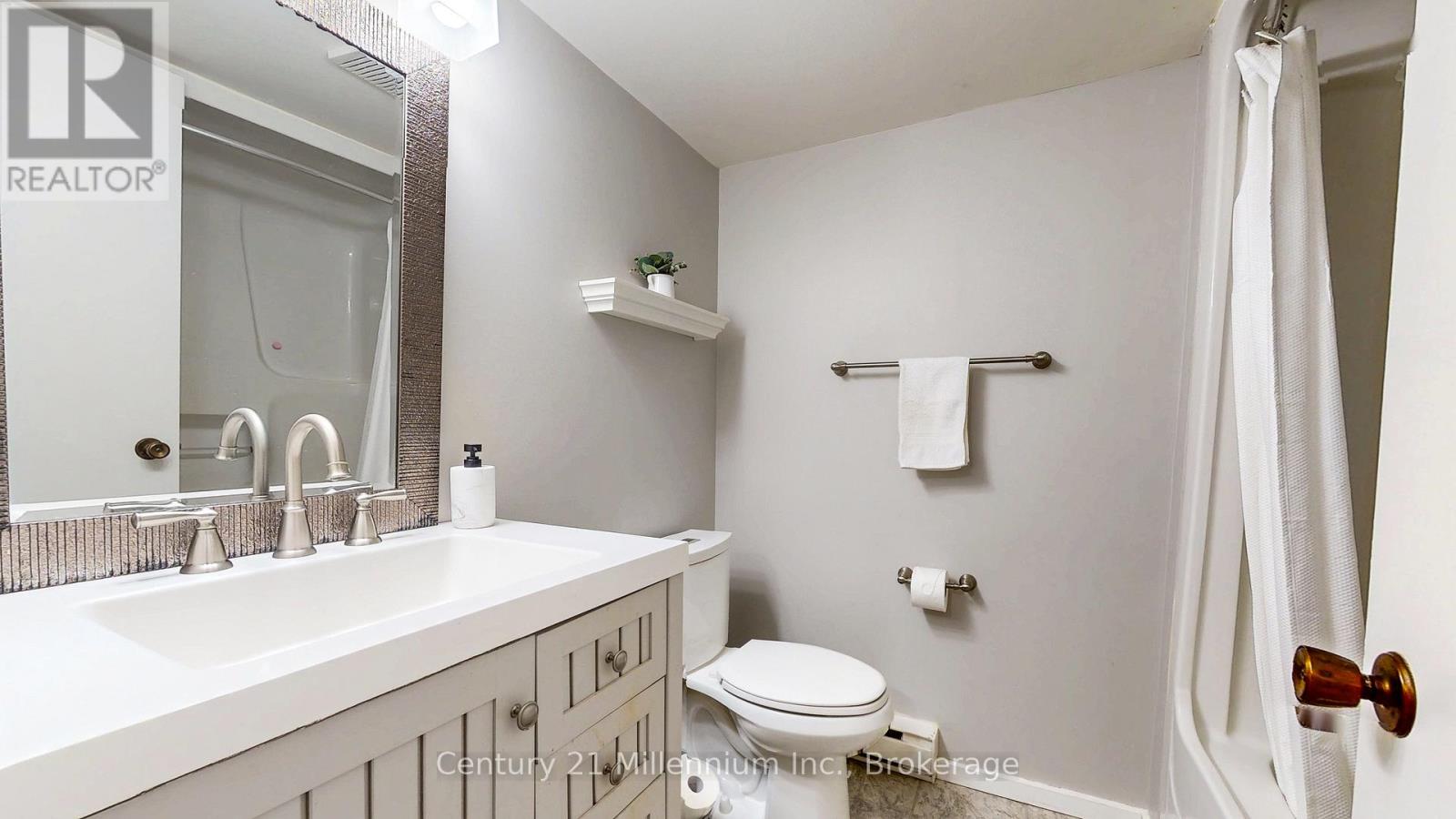 #98 23 DAWSON DRIVE - 31