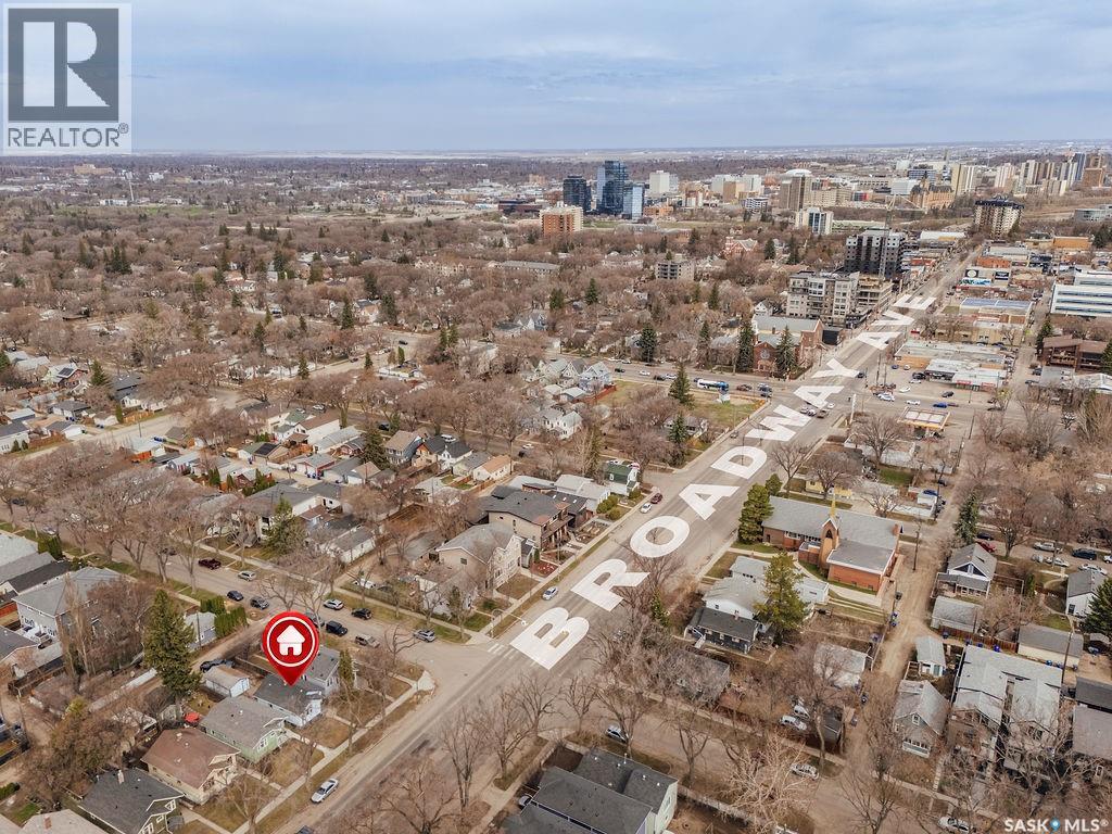 1304 Broadway AVENUE - Image 2
