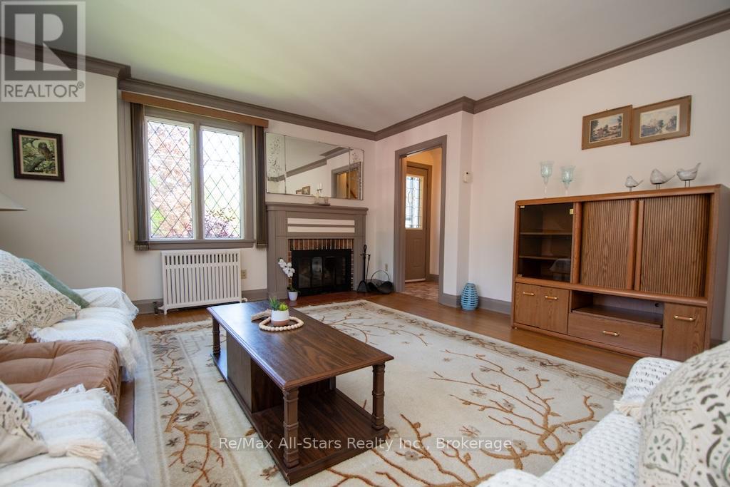 31 ADELAIDE STREET S - 7