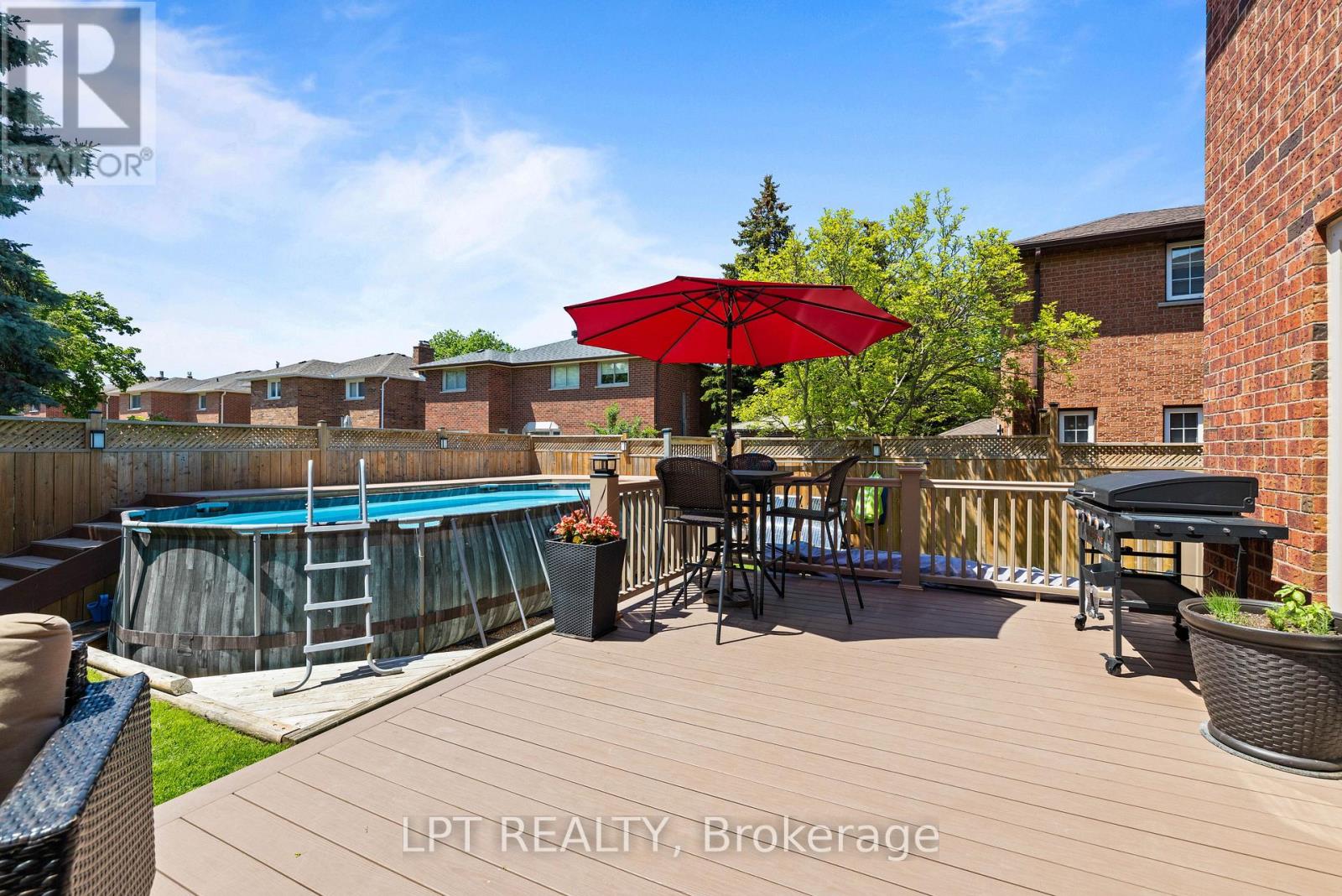 112 DORIS CRESCENT - 39