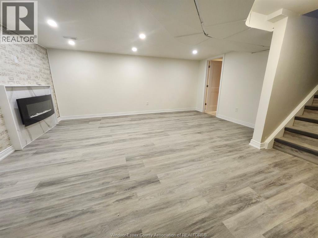 2571 JOS ST LOUIS AVENUE - 12