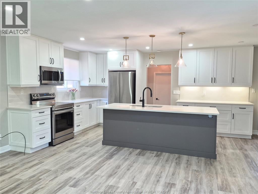 2571 JOS ST LOUIS AVENUE - 7