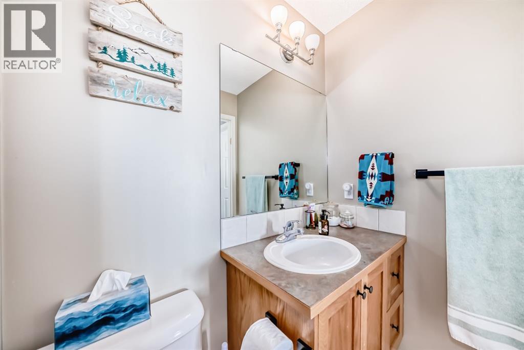 220 Hillcrest Court - 38