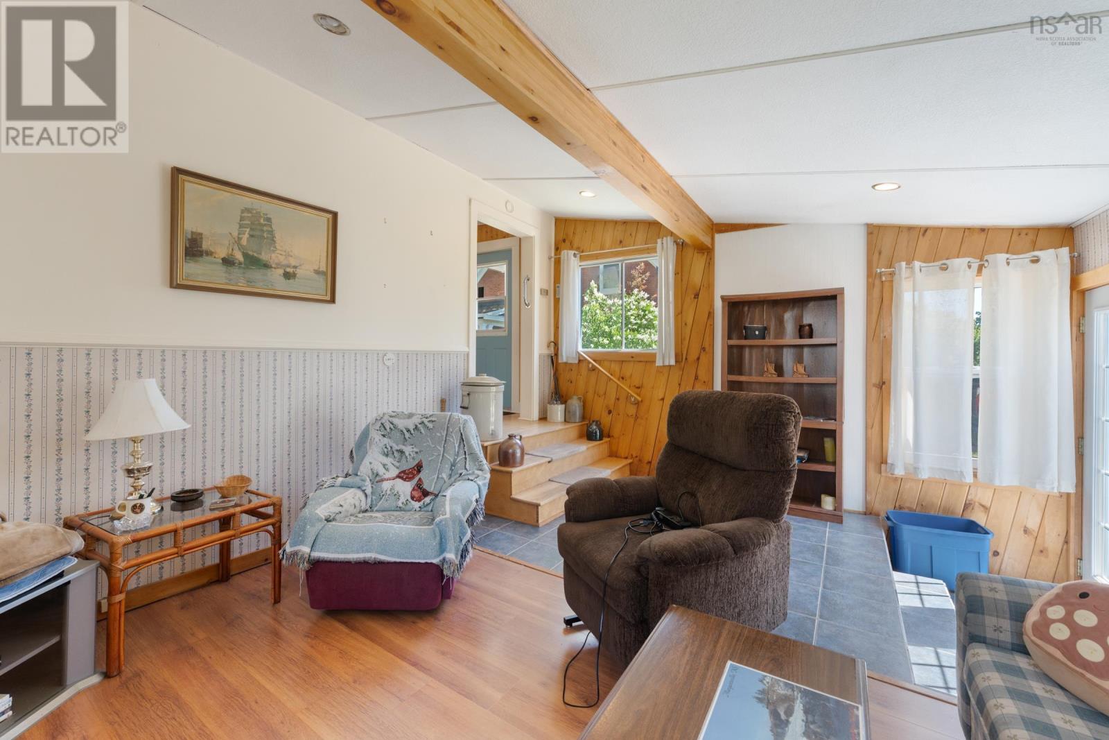 374 Main Street - 20