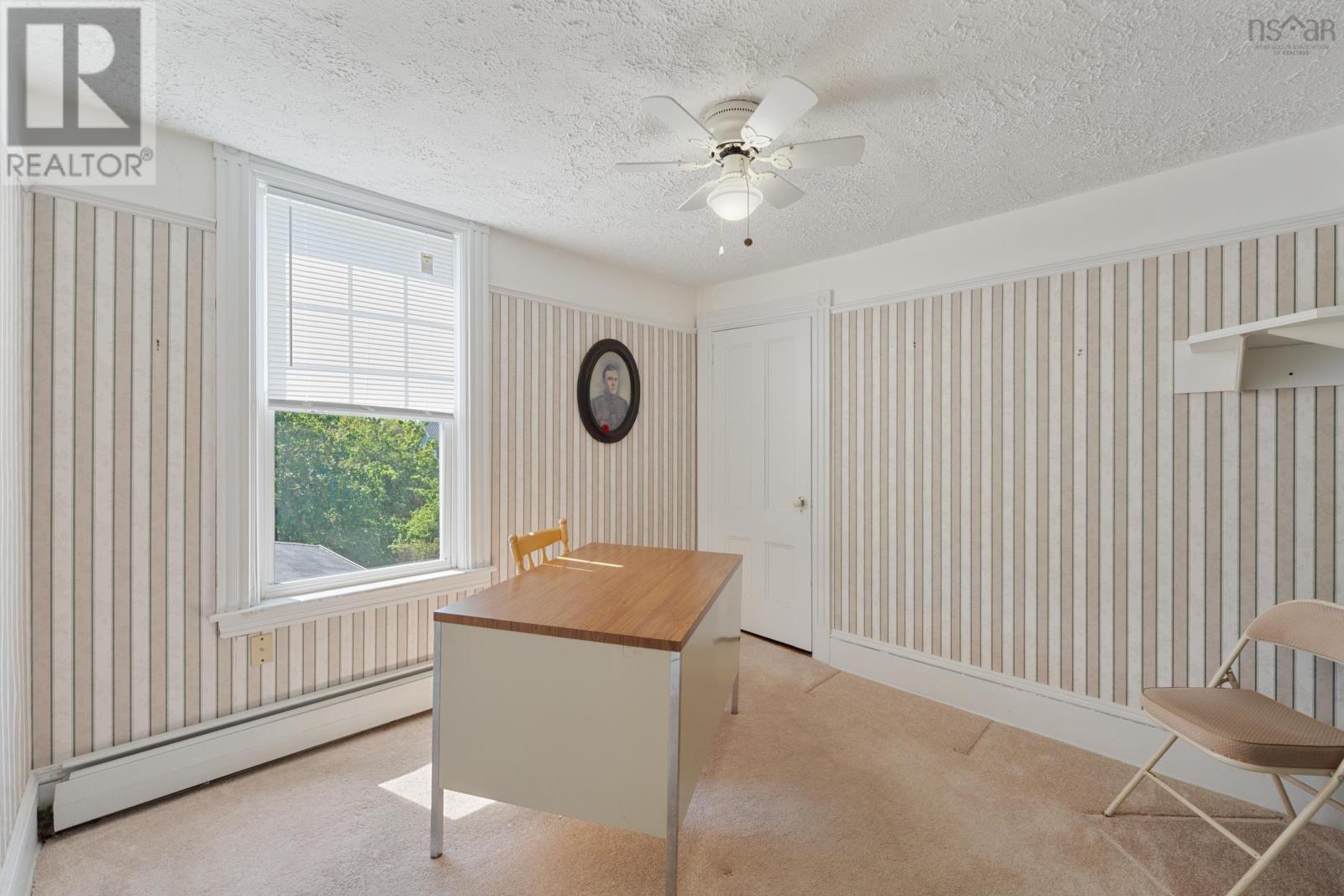 374 Main Street - 30