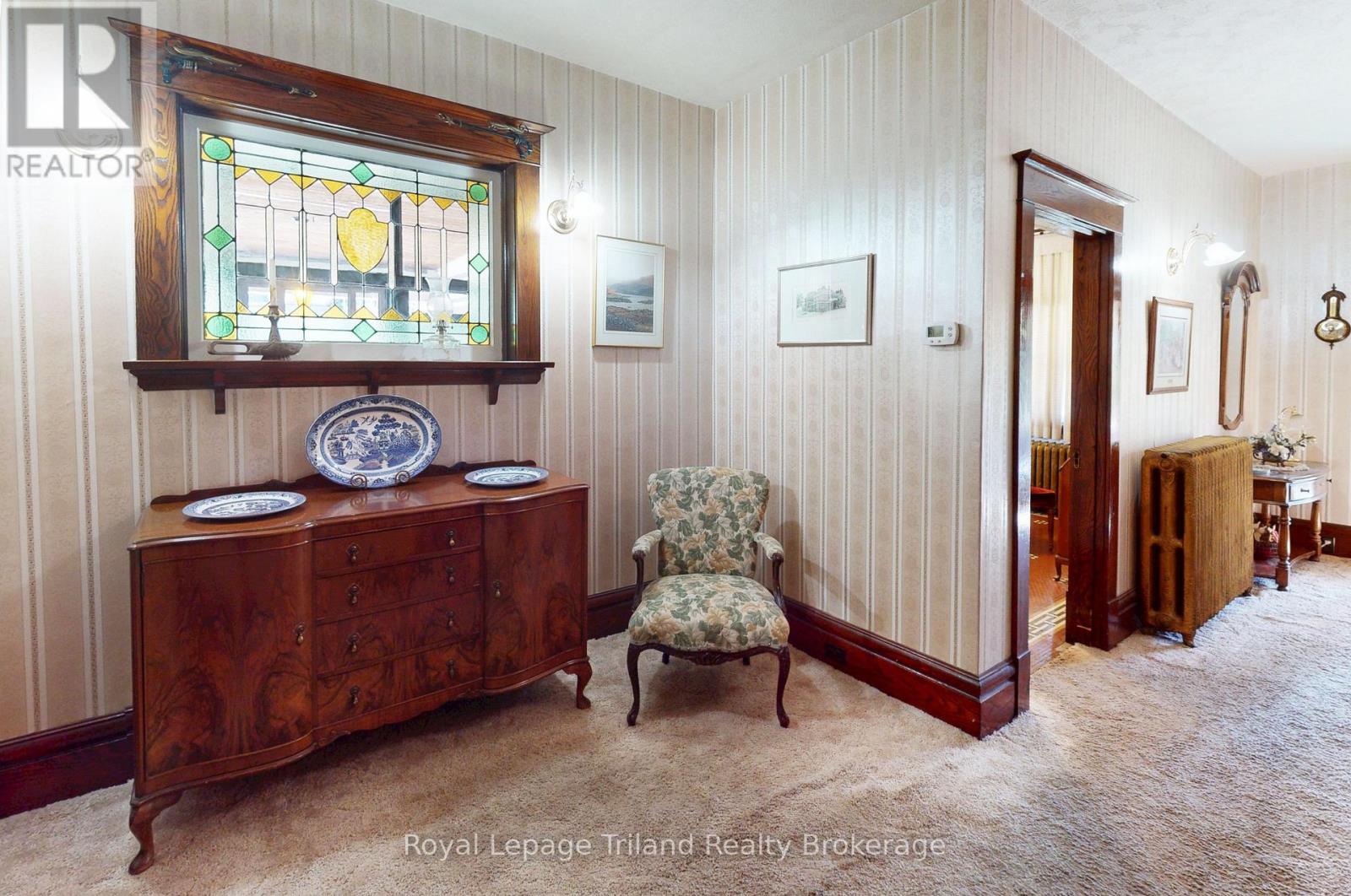 144 HURON STREET - 17