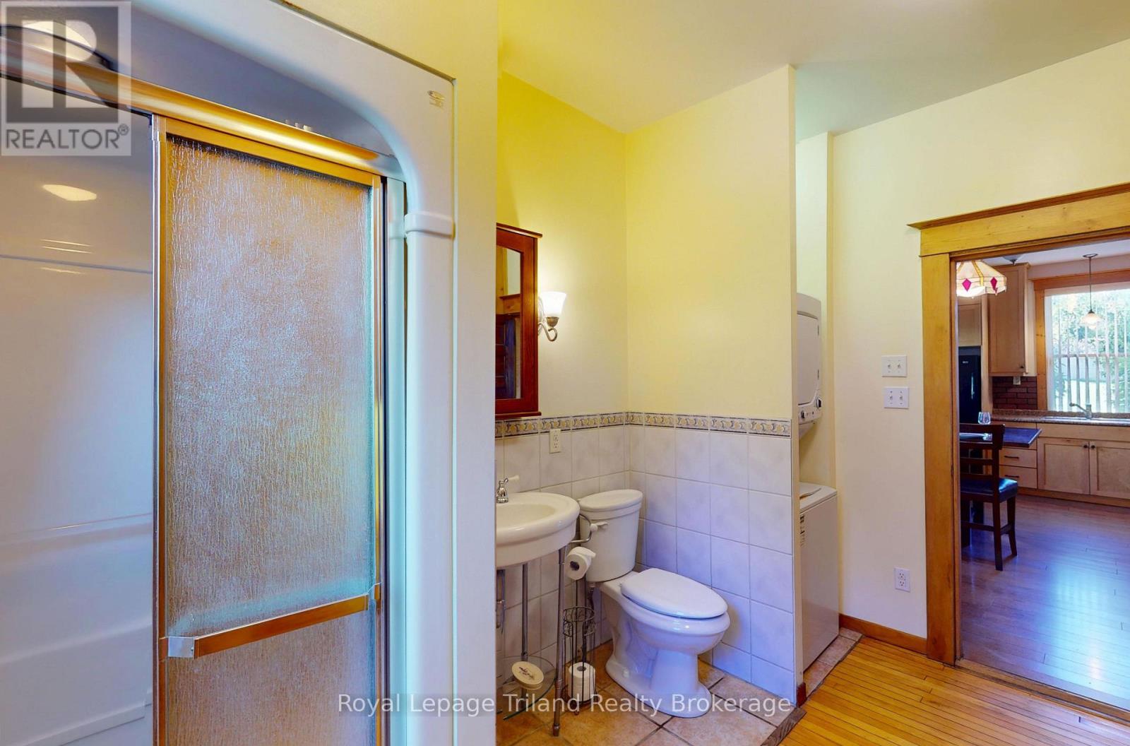 144 HURON STREET - 22
