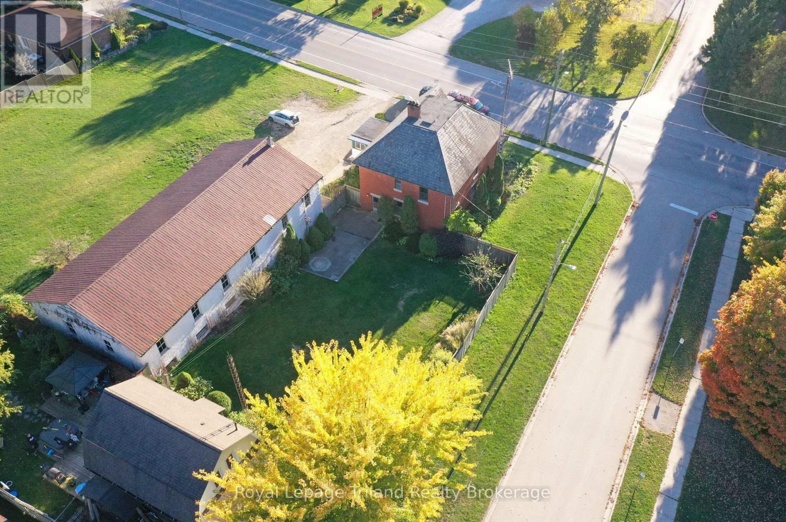 144 HURON STREET - 4