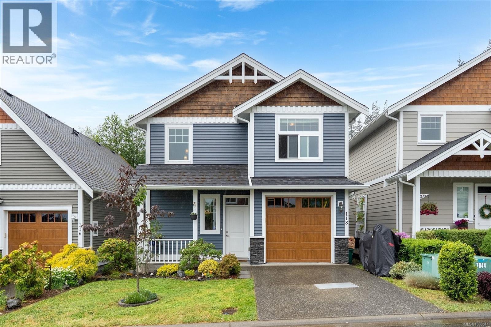 #118 2260 Maple Ave N - 1