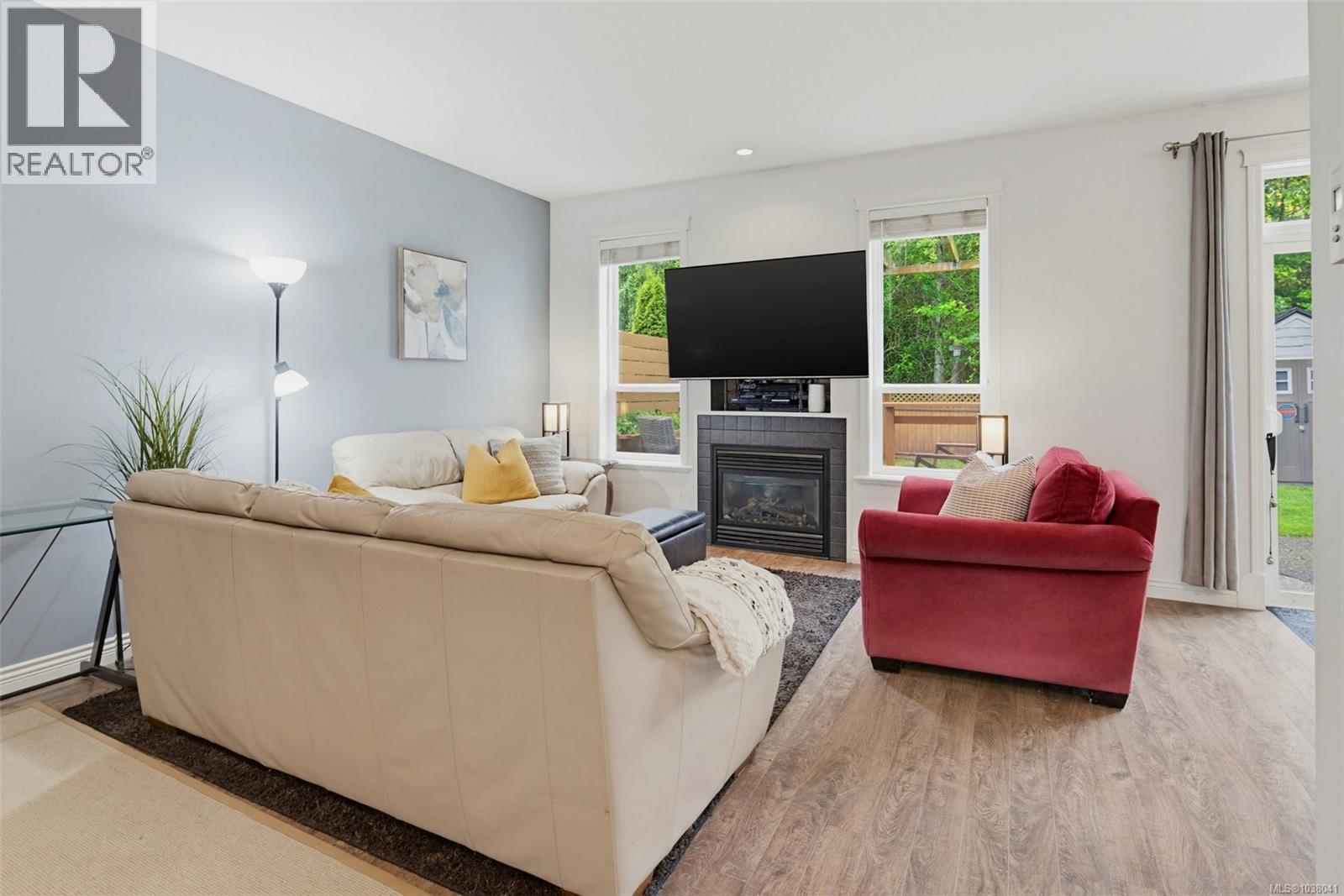 #118 2260 Maple Ave N - 11
