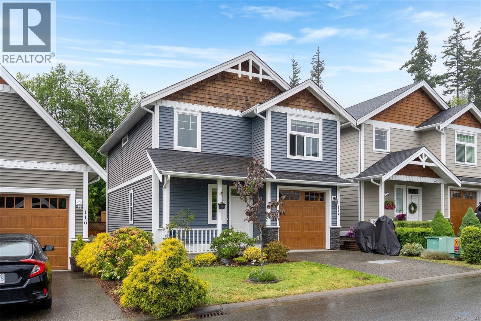 #118 2260 Maple Ave N - 2