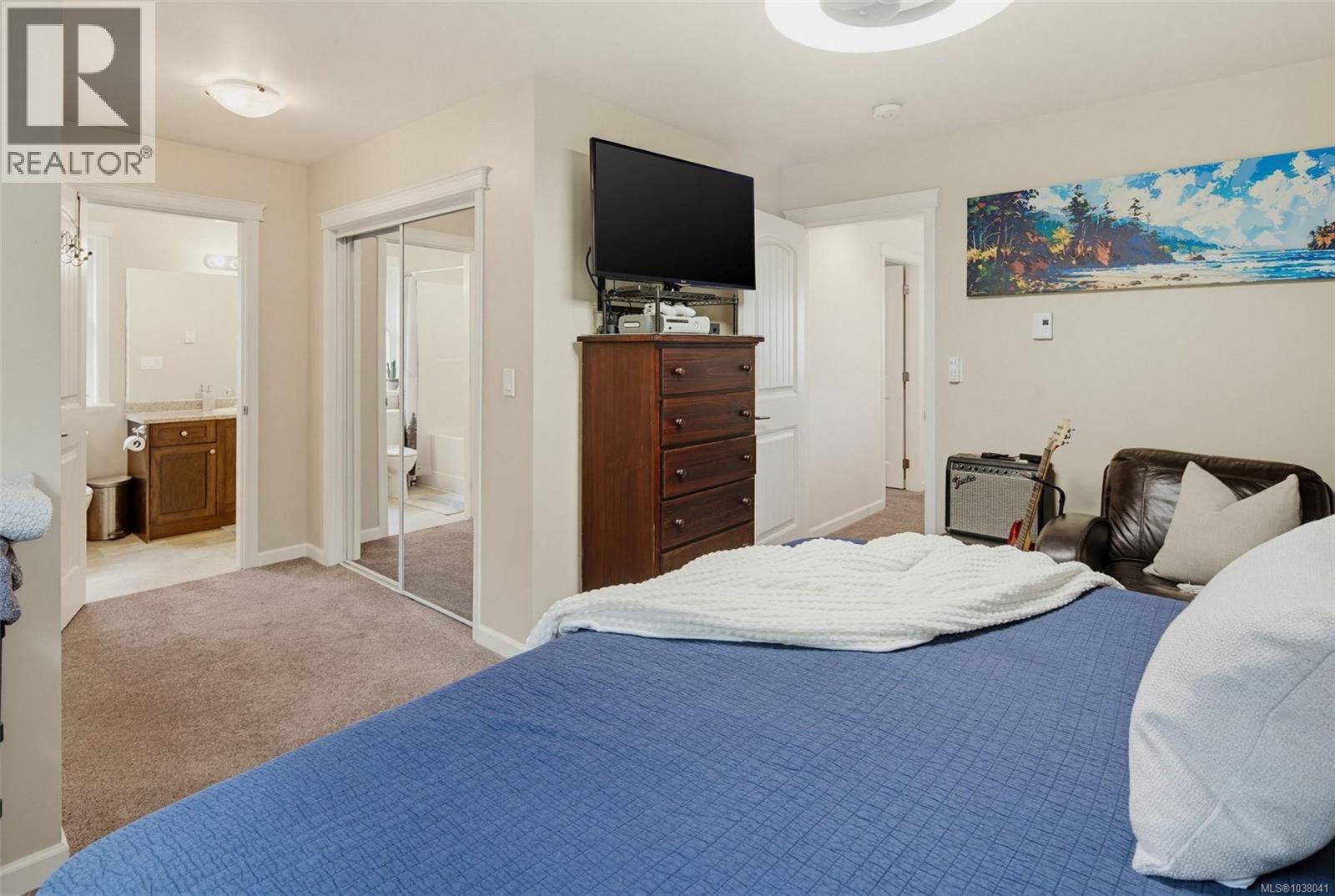 #118 2260 Maple Ave N - 34