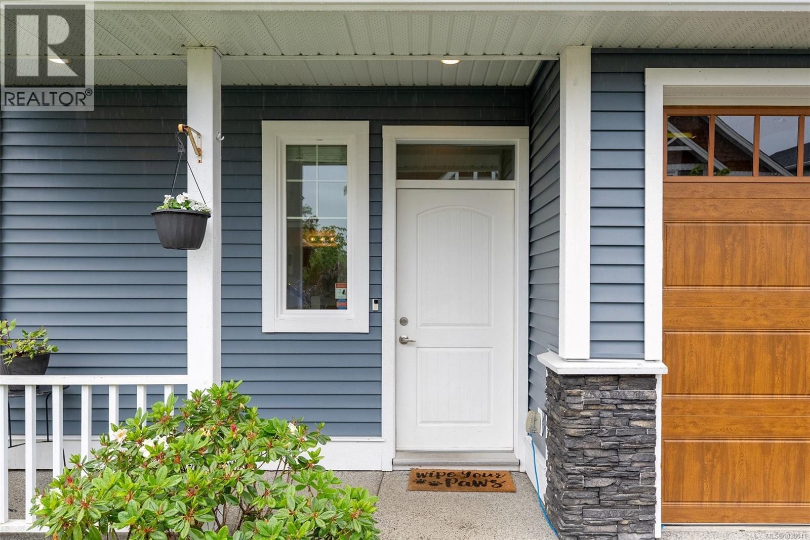 #118 2260 Maple Ave N - 4