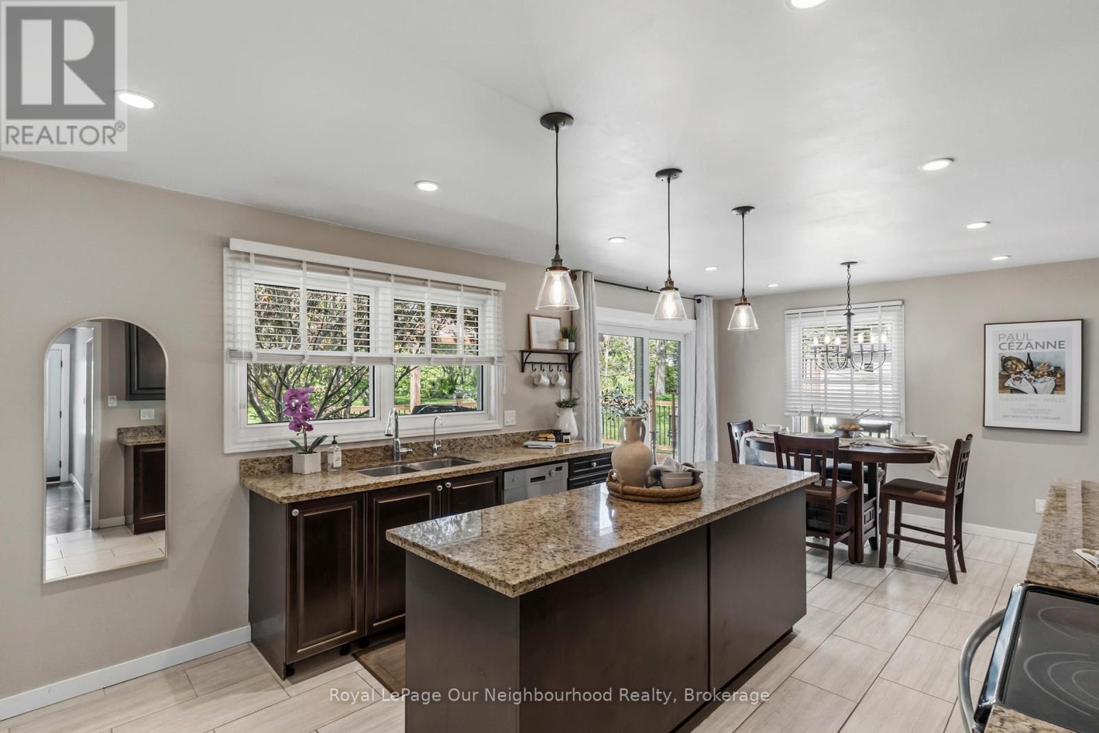1722 JOSEPH STREET - 13