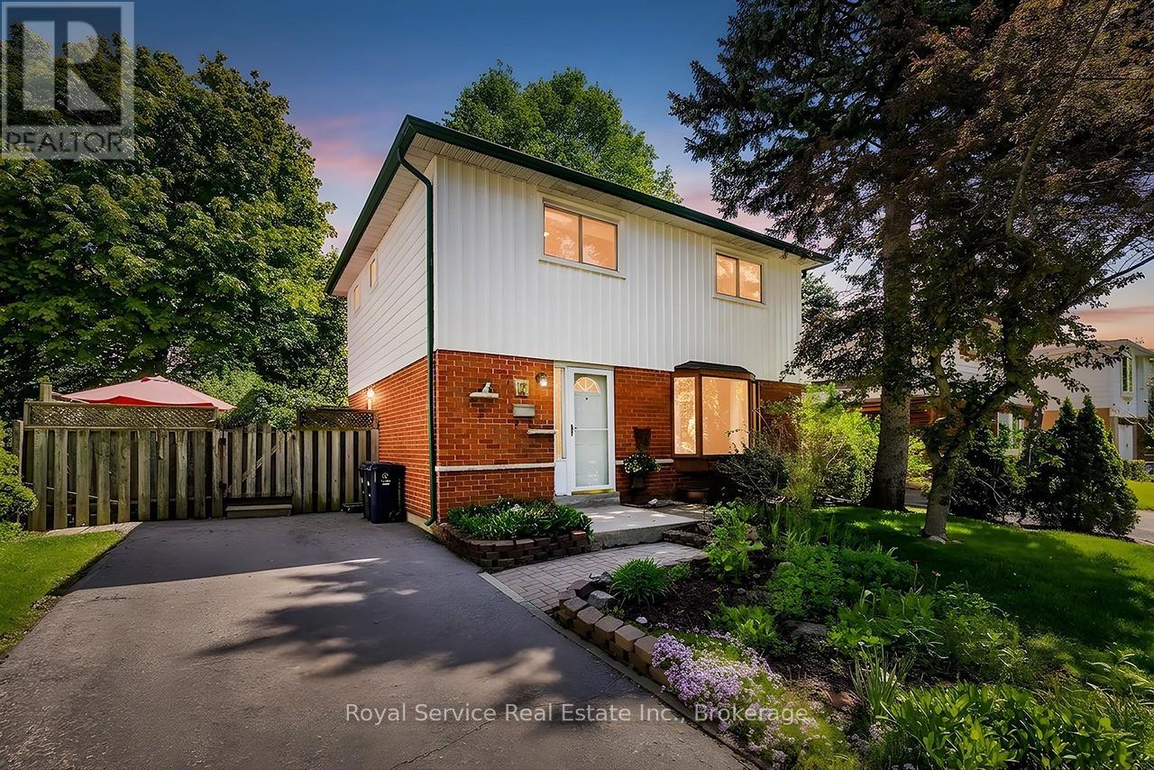17 GORSEY SQUARE - 1