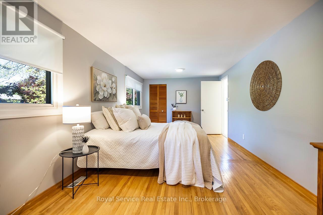 17 GORSEY SQUARE - 17