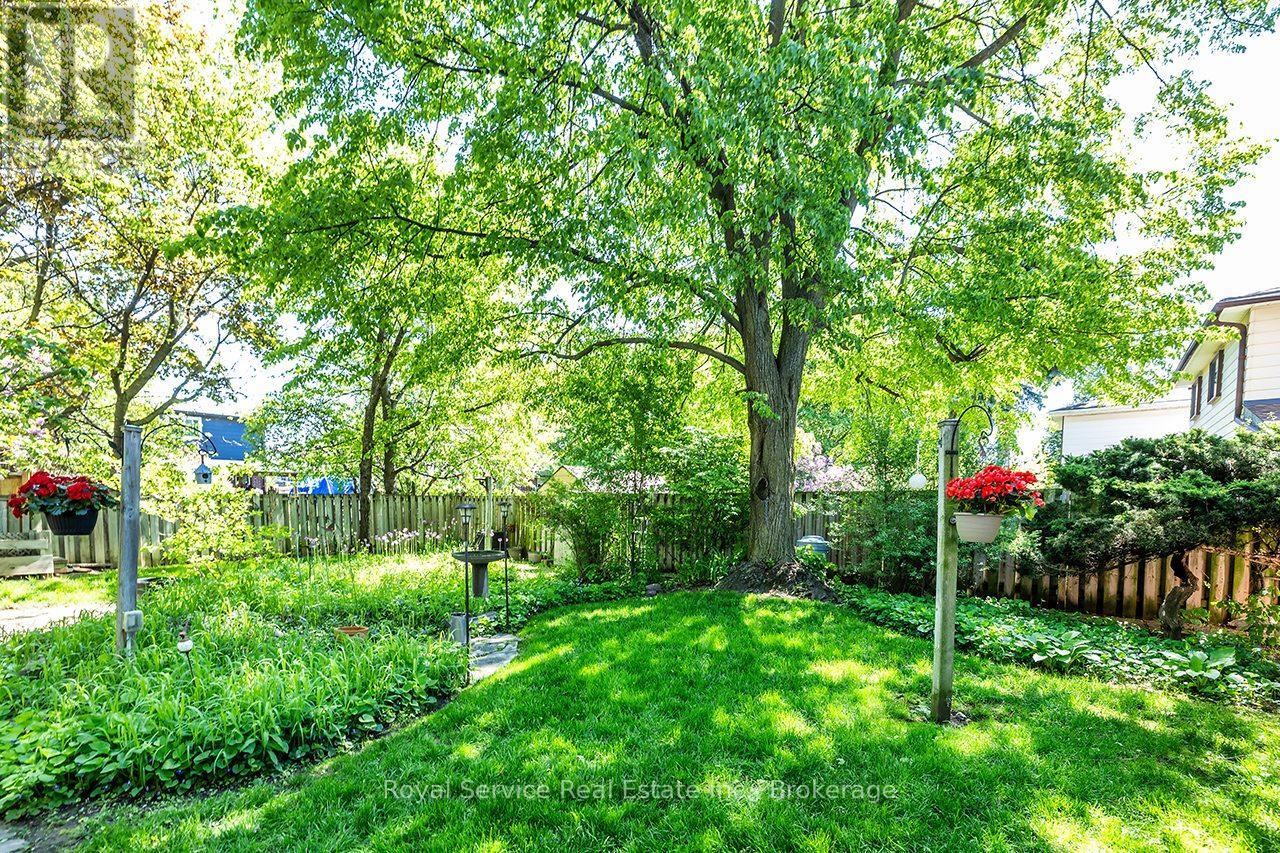 17 GORSEY SQUARE - 29