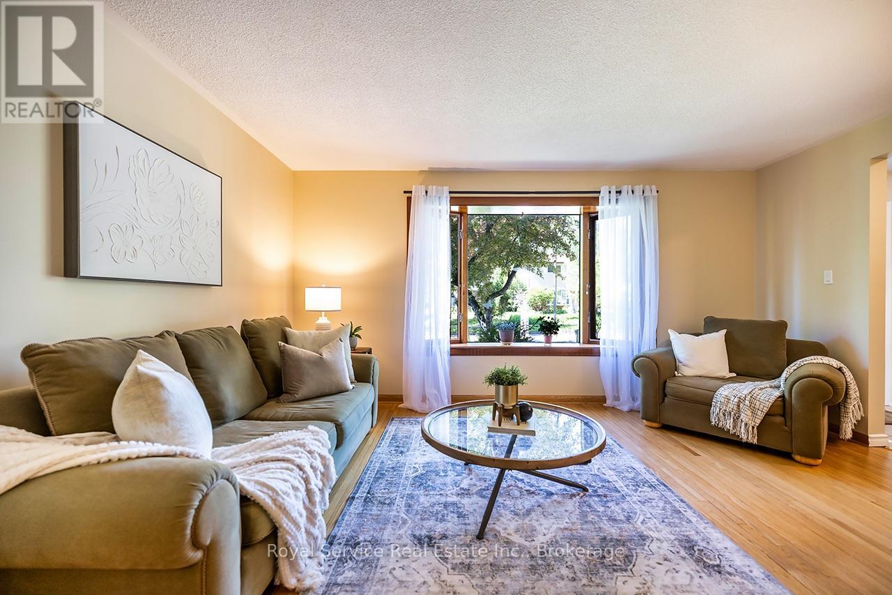 17 GORSEY SQUARE - 5