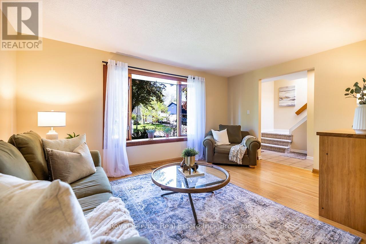 17 GORSEY SQUARE - 6