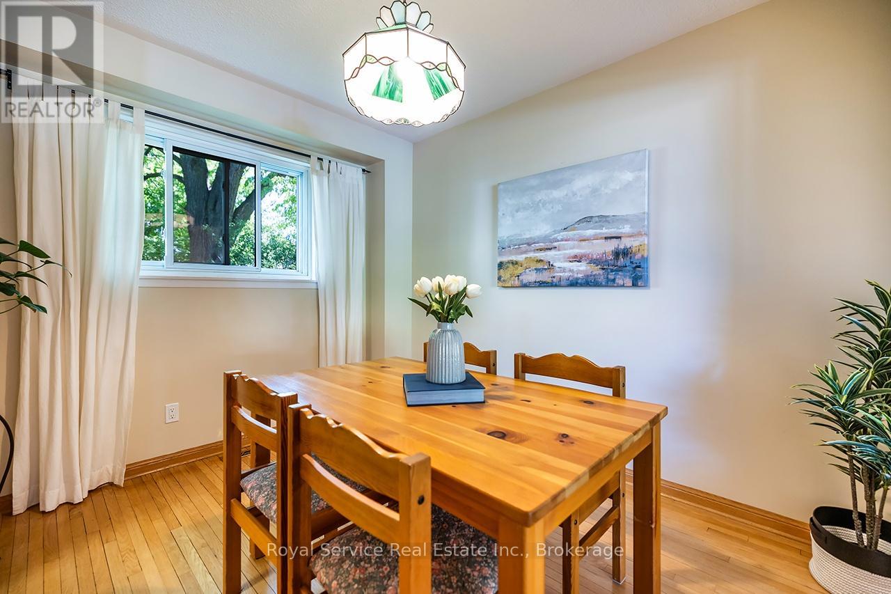 17 GORSEY SQUARE - 8