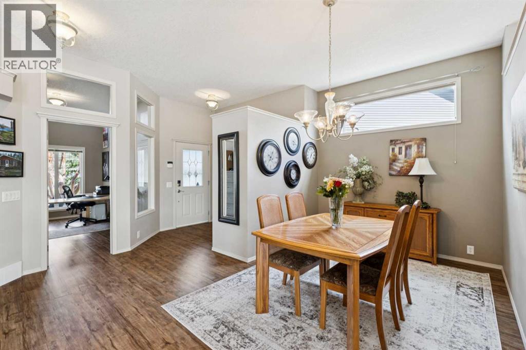 230 Royal Oak Place NW - 5