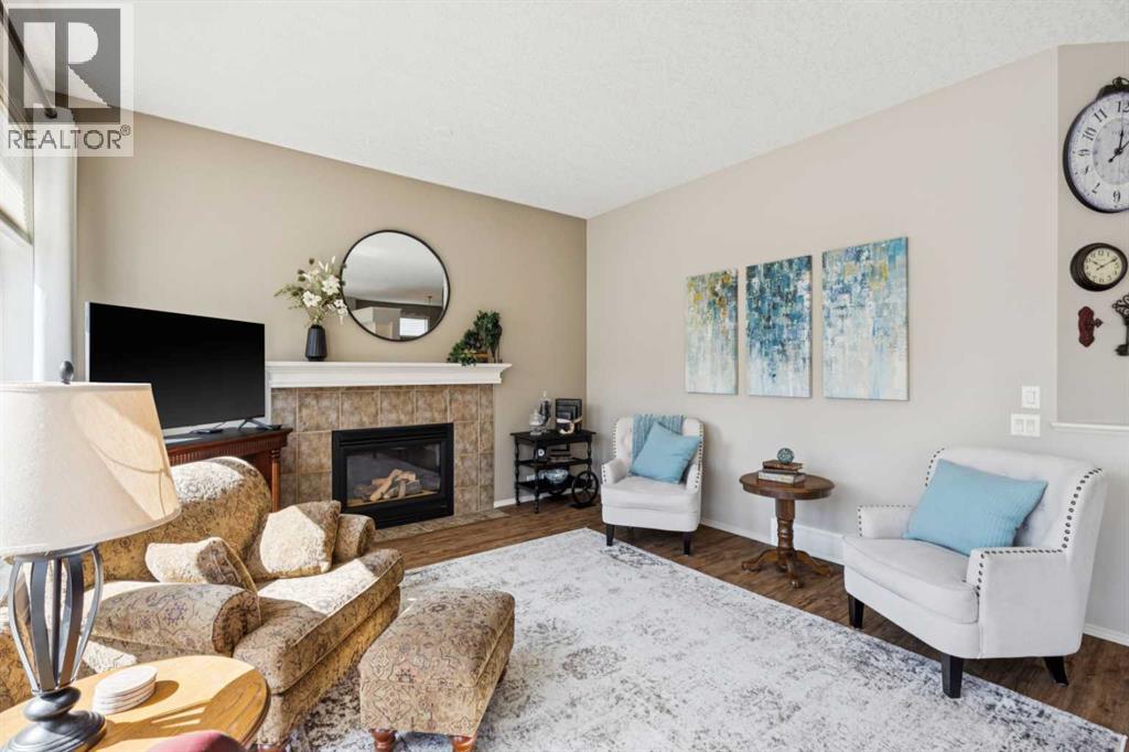 230 Royal Oak Place NW - 14