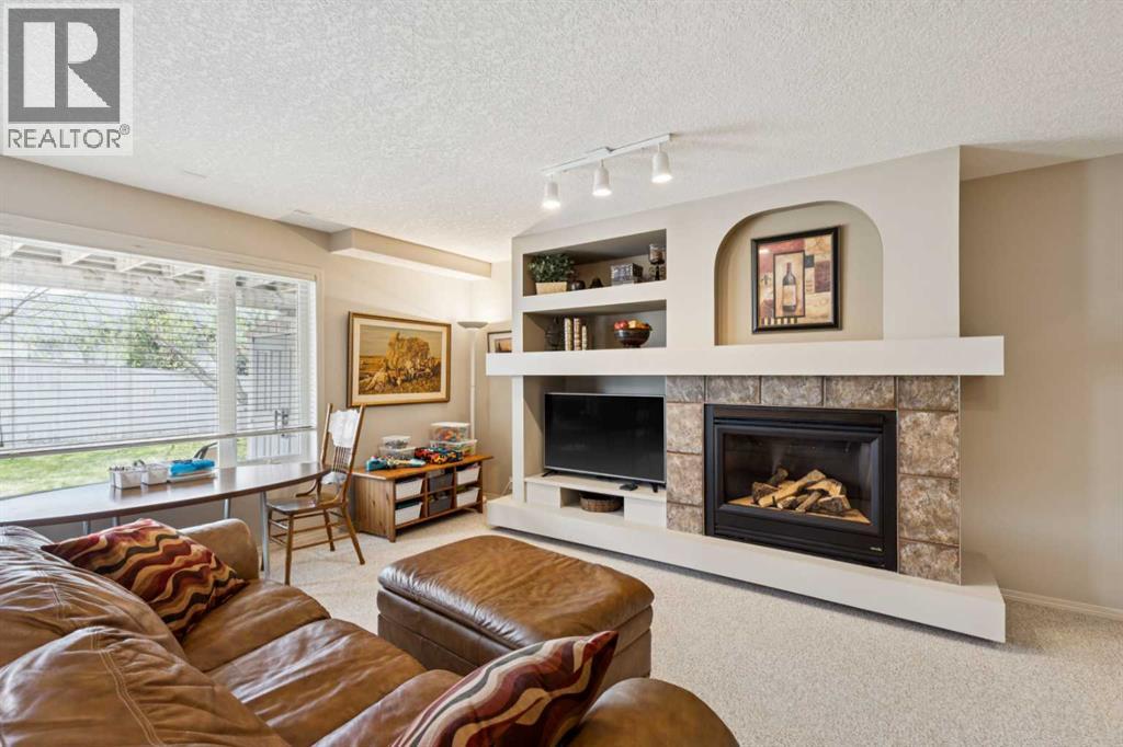 230 Royal Oak Place NW - 20