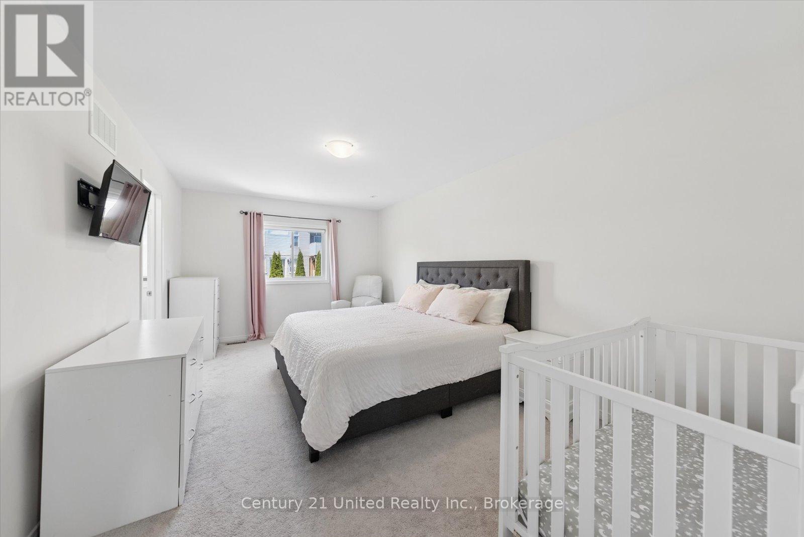 1621 HETHERINGTON DRIVE - 19