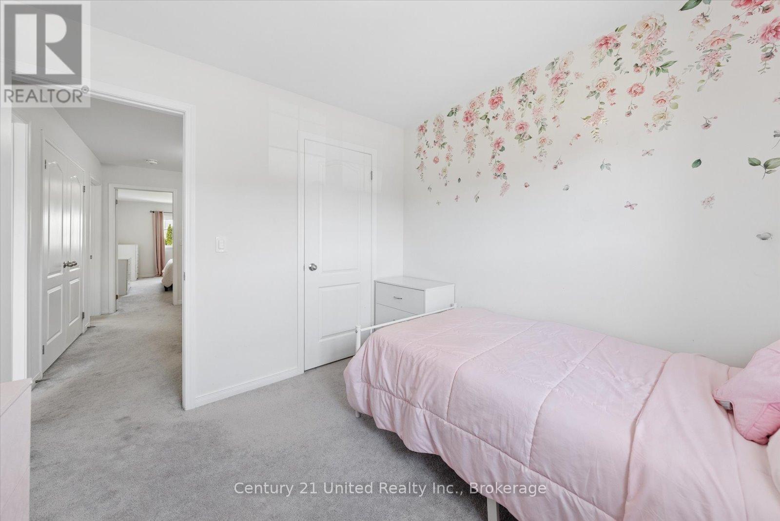1621 HETHERINGTON DRIVE - 28
