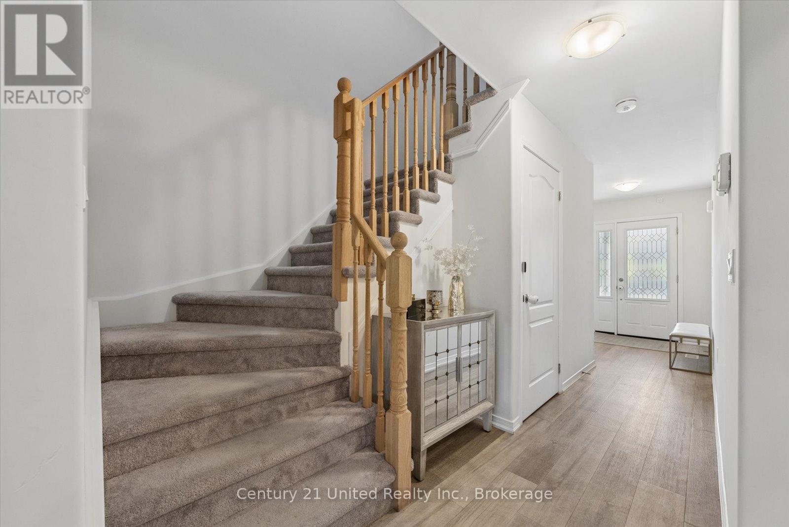 1621 HETHERINGTON DRIVE - 4