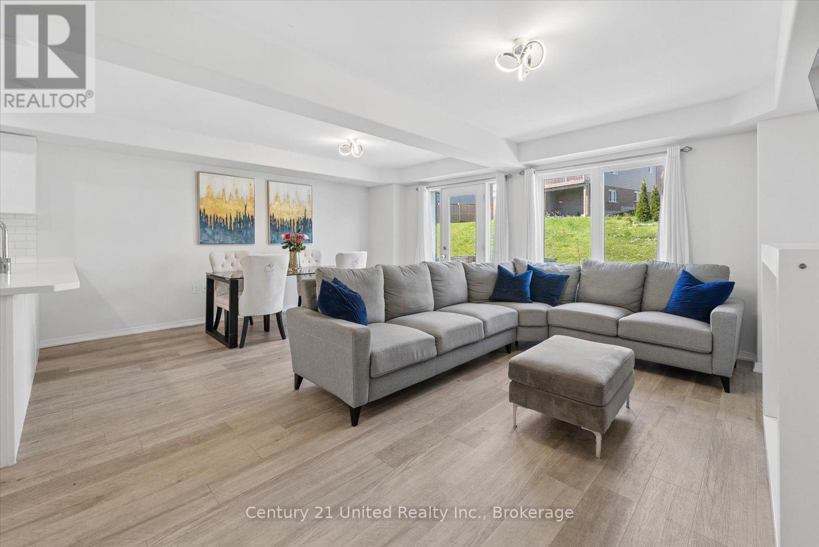 1621 HETHERINGTON DRIVE - 6