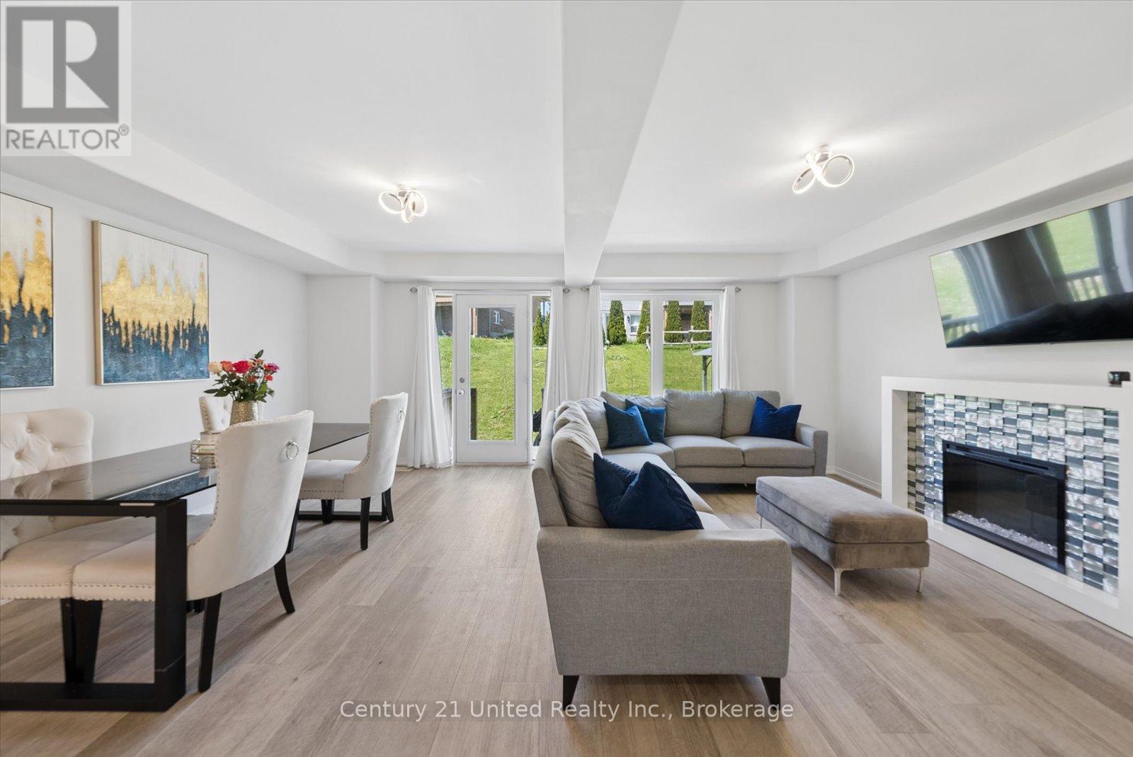 1621 HETHERINGTON DRIVE - 8