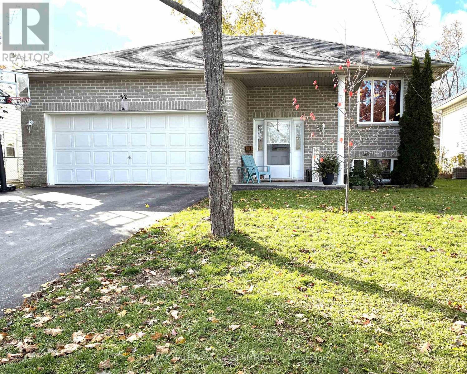 52 BIRCH CRESCENT - Image 3