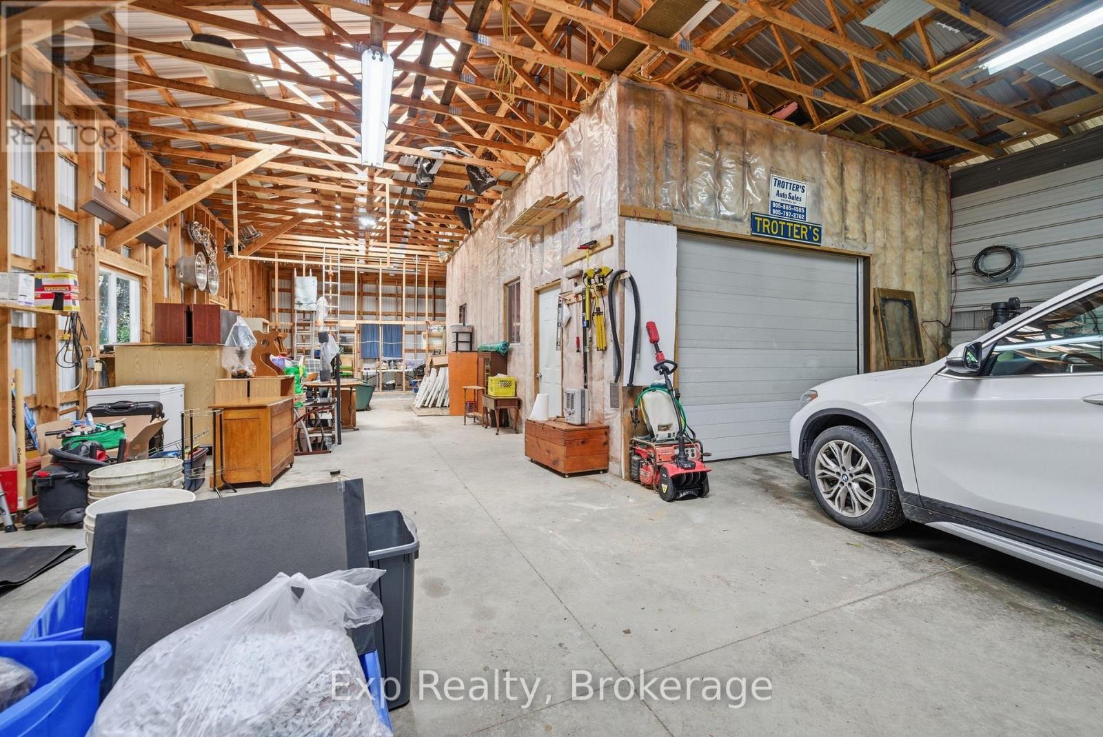 8227 GILMOUR ROAD - 26