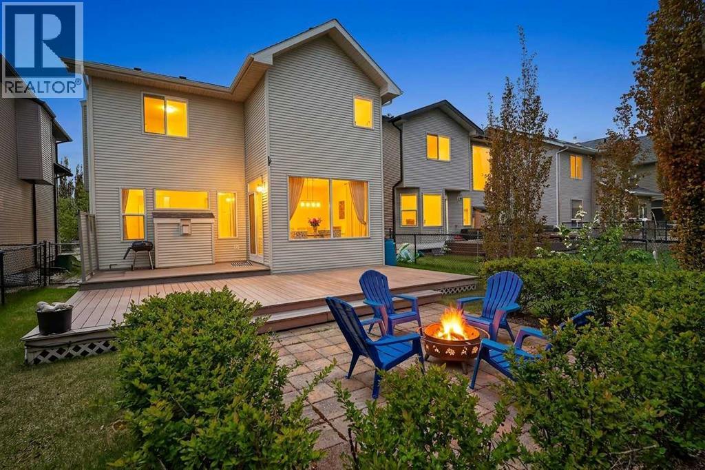 98 Cougarstone Close SW - 46