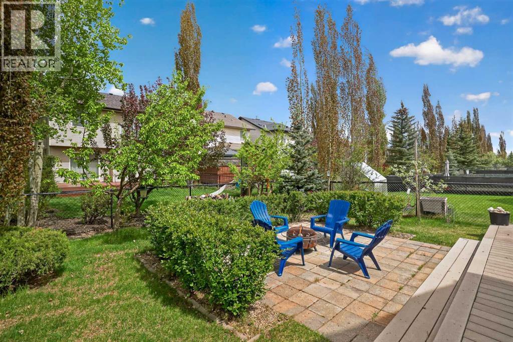 98 Cougarstone Close SW - 42