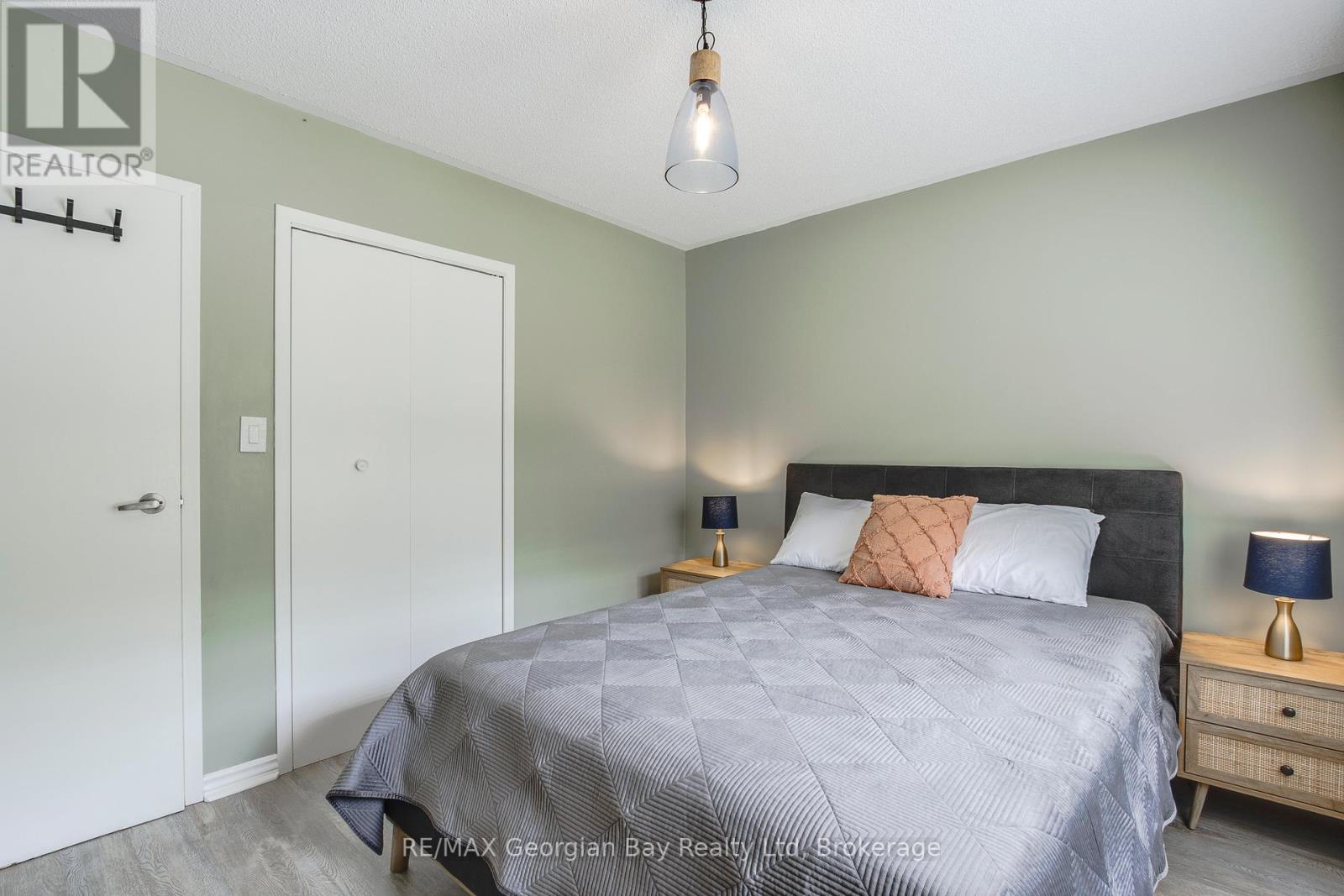 50 LEONARD ROAD - Image 21