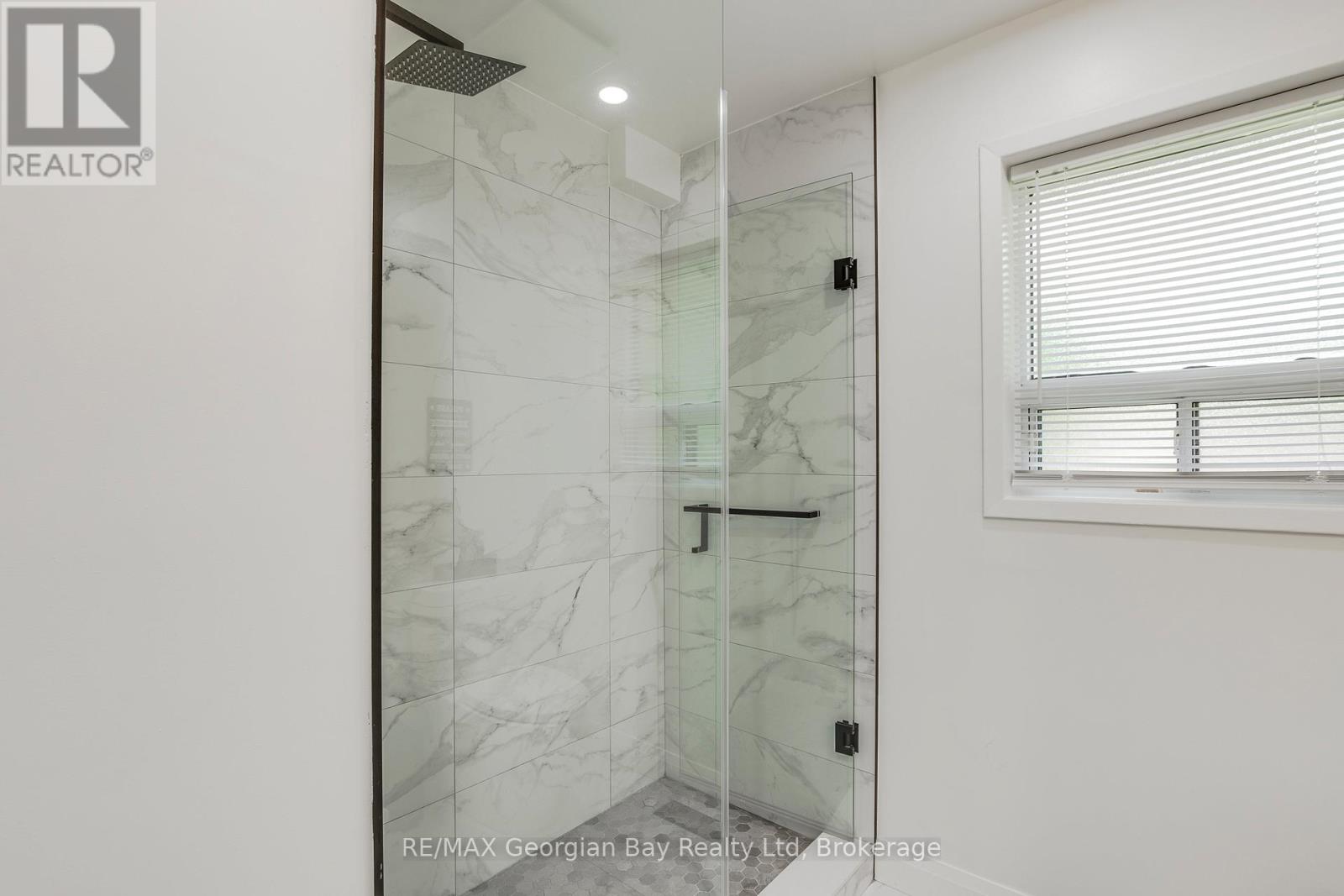 50 LEONARD ROAD - Image 27