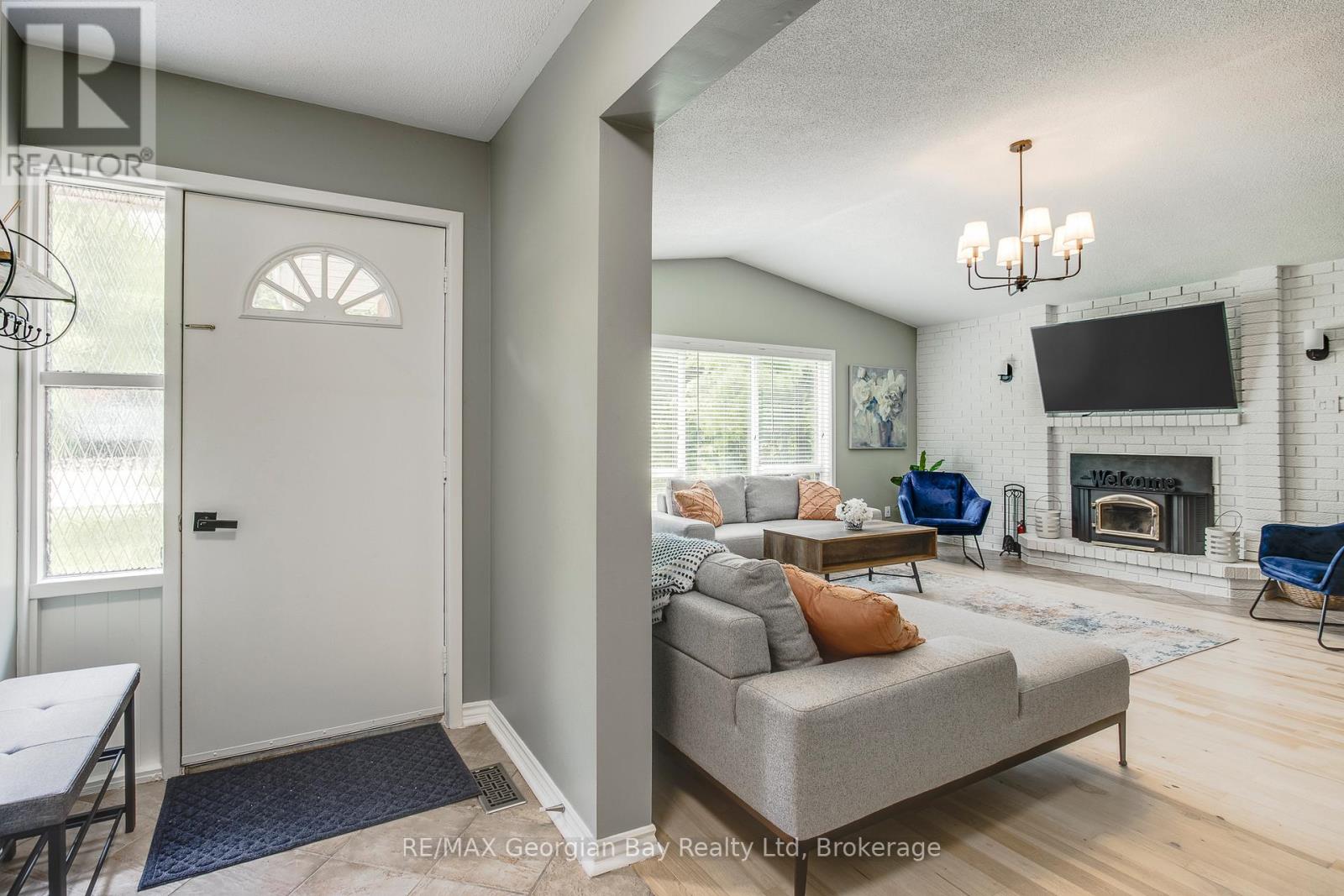 50 LEONARD ROAD - Image 37