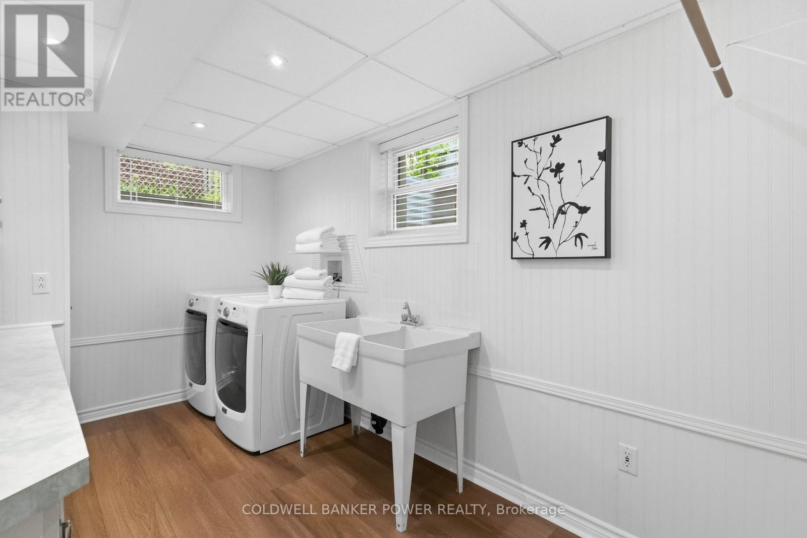 328 CONNINGTON STREET - 33