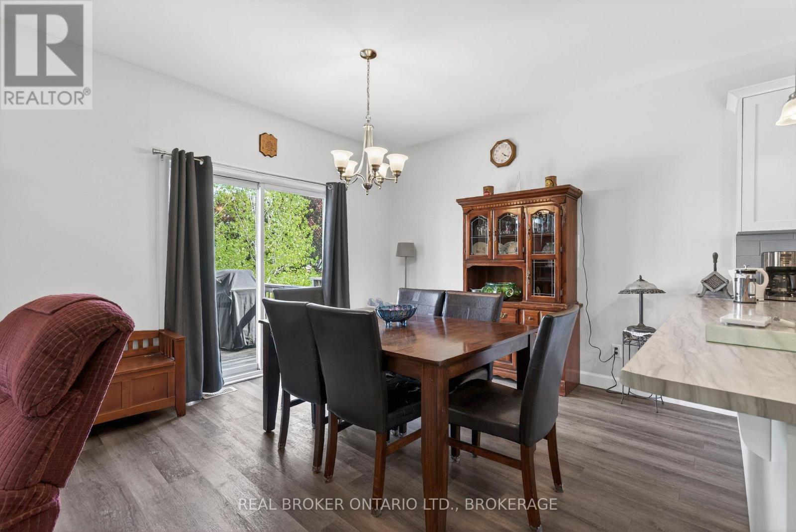 250 LOURDES AVENUE - 7
