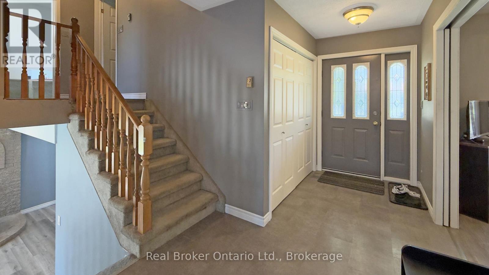 11 JAMES STREET W - 5