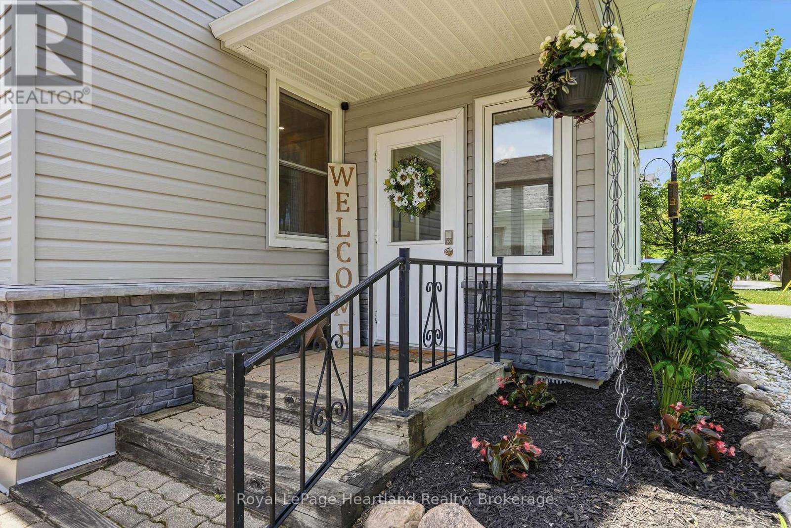 212 TOWNSEND STREET - 2