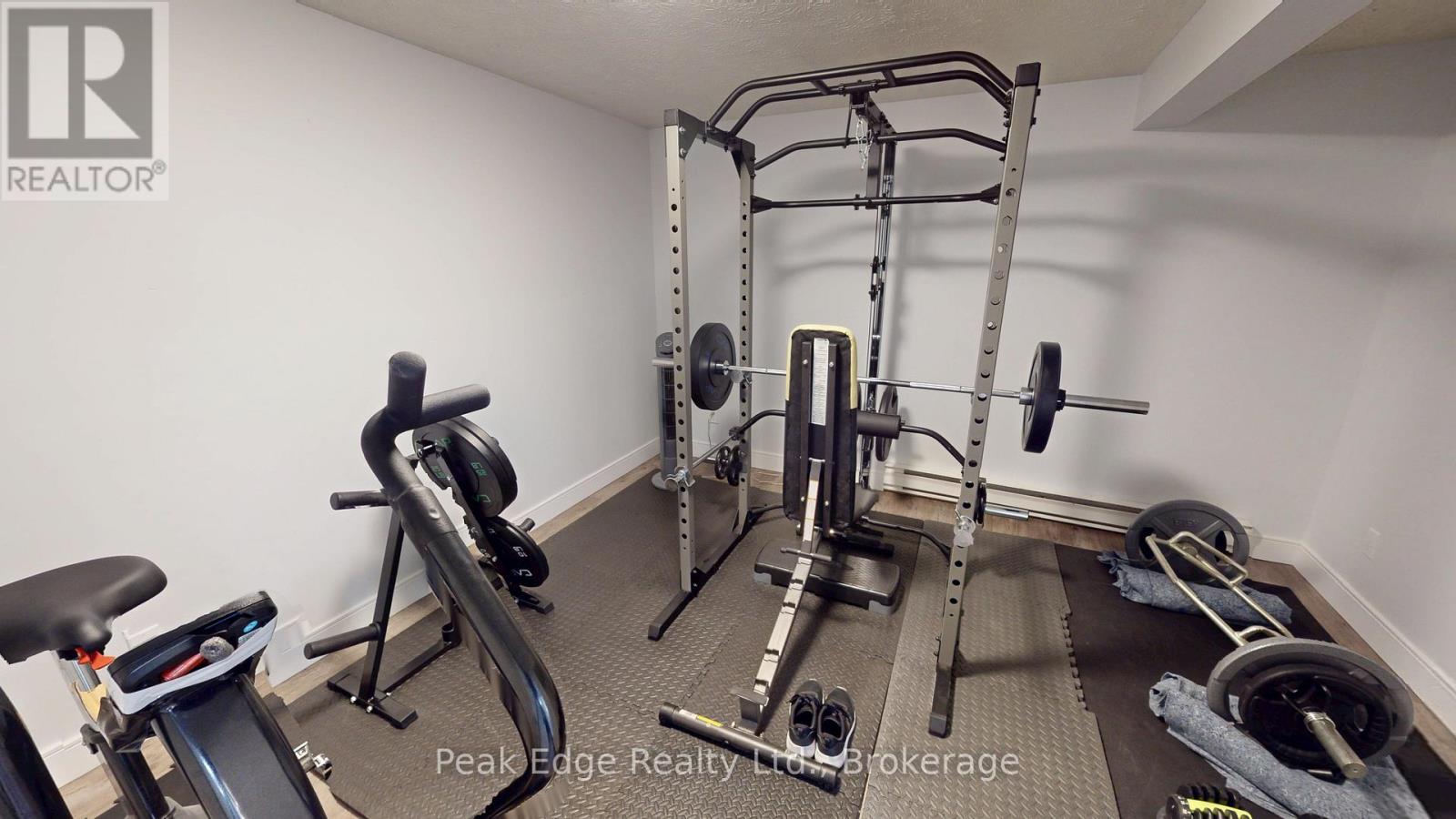 22 WILLOW STREET - 22