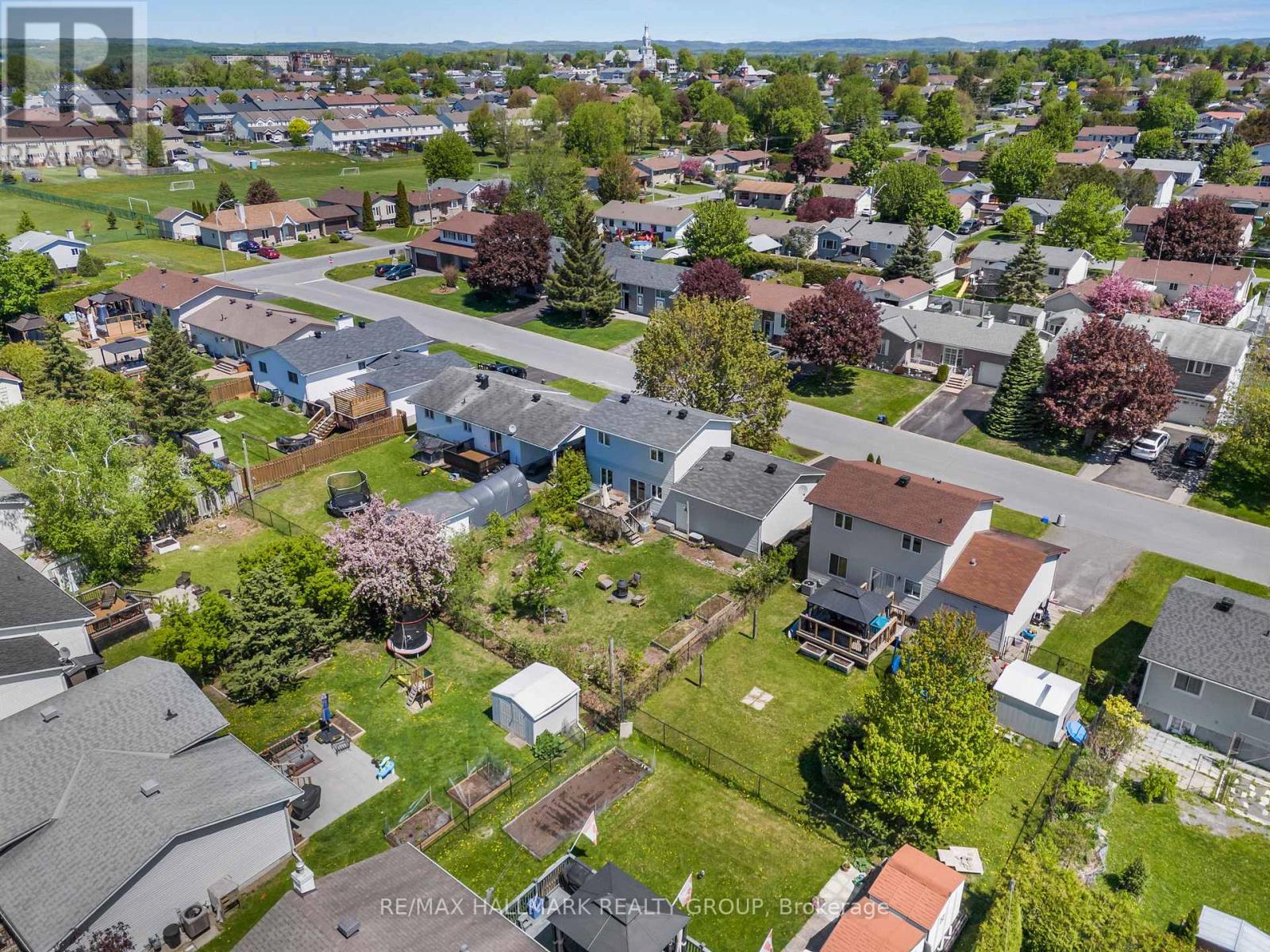 2659 LILIANE STREET - 38
