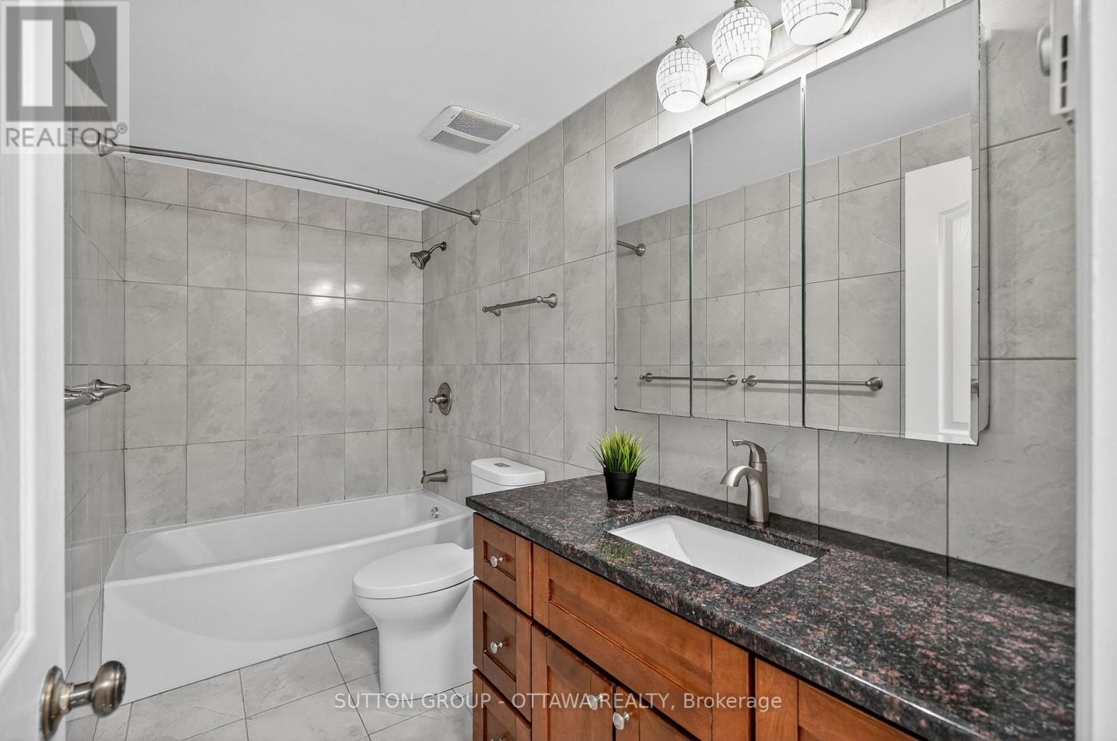 1530 MIMOSA AVENUE - 23